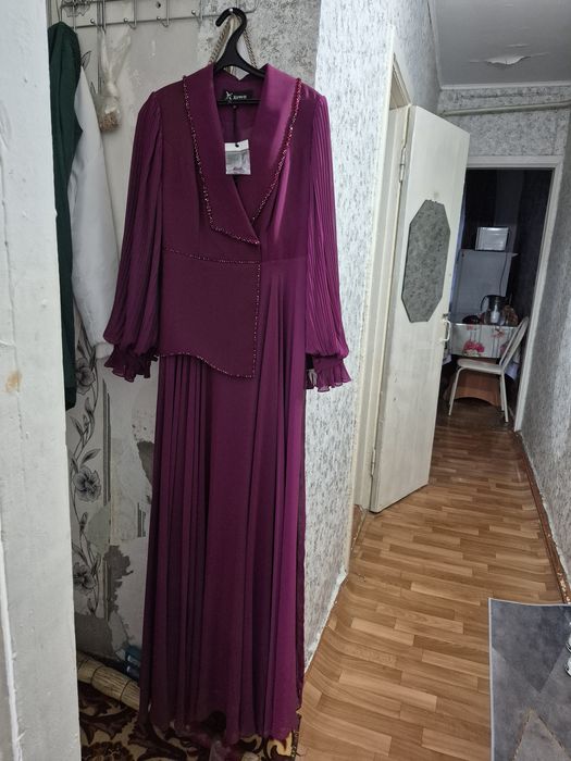 Продам платье вечерное