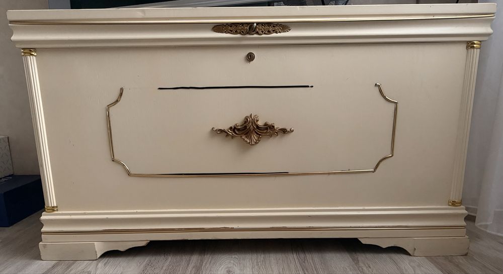 Сандык (сундук) б/у, деревянный, ручная работа