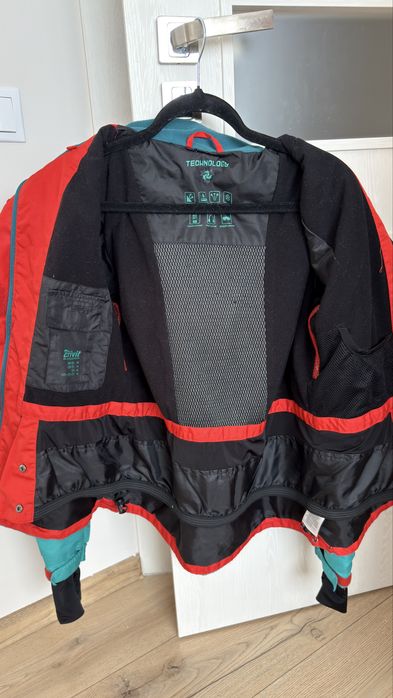 Geaca de munte si drumetii - dame