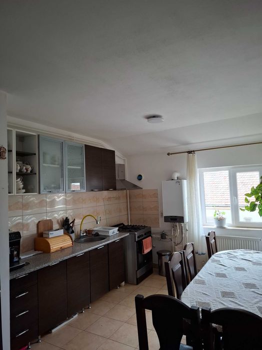 Apartament 2 camere, decomandat, 46 mp, complet mobilat/utilat – Zona Șagului / Shopping City (Str. Frunzei)