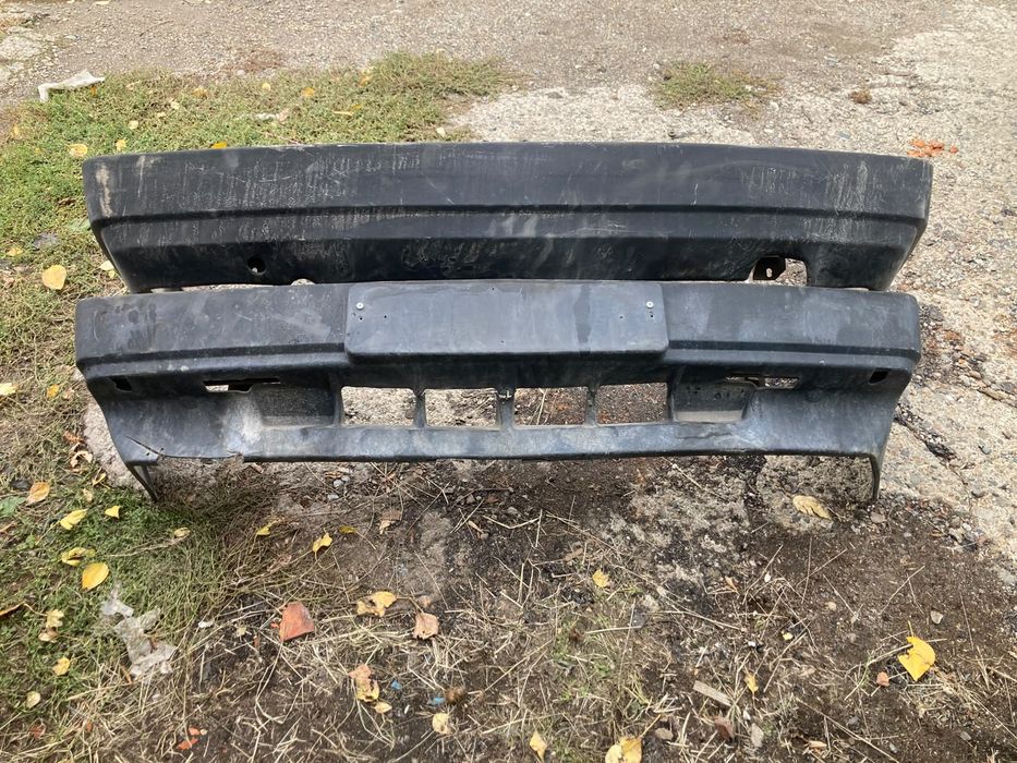 Продам бампера Ваз 21099 передний задний