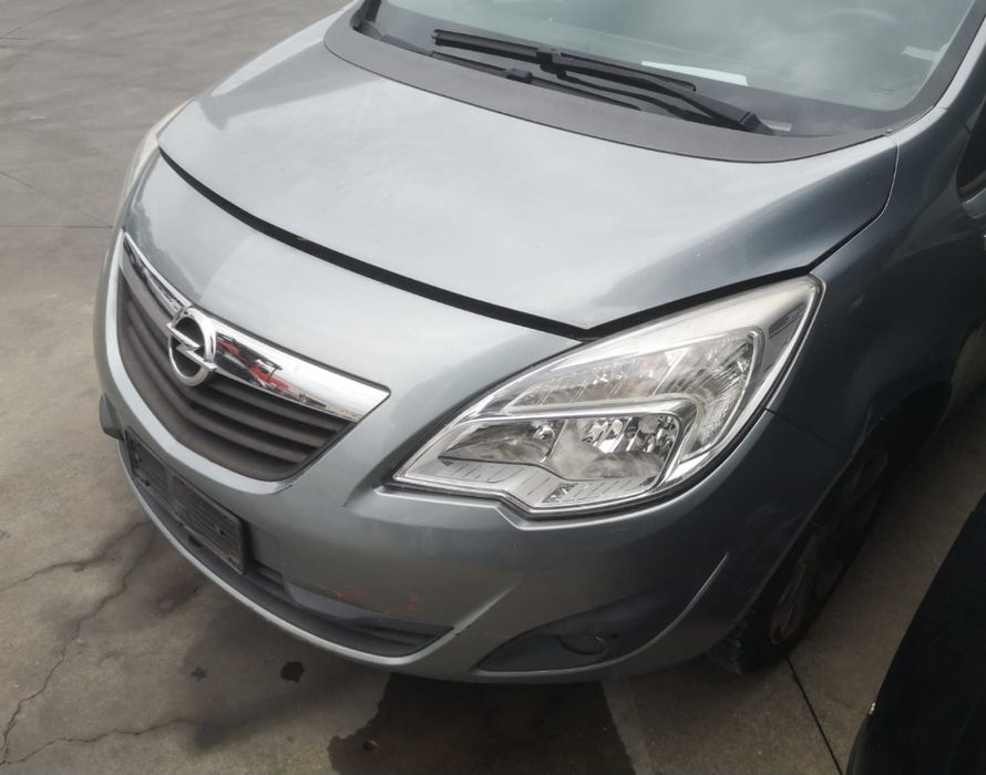 Dezmembrez opel meriva b diesel si benzina