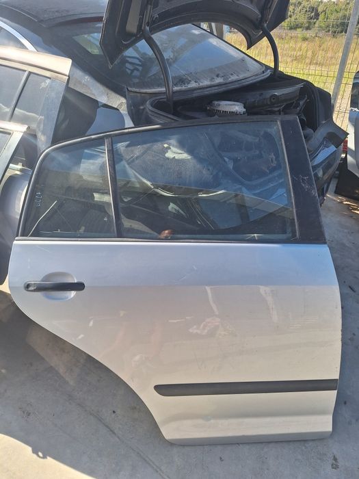 Задна дясна врата Vw Golf 5+ / Фолксваген Голф 5+ 2007г.