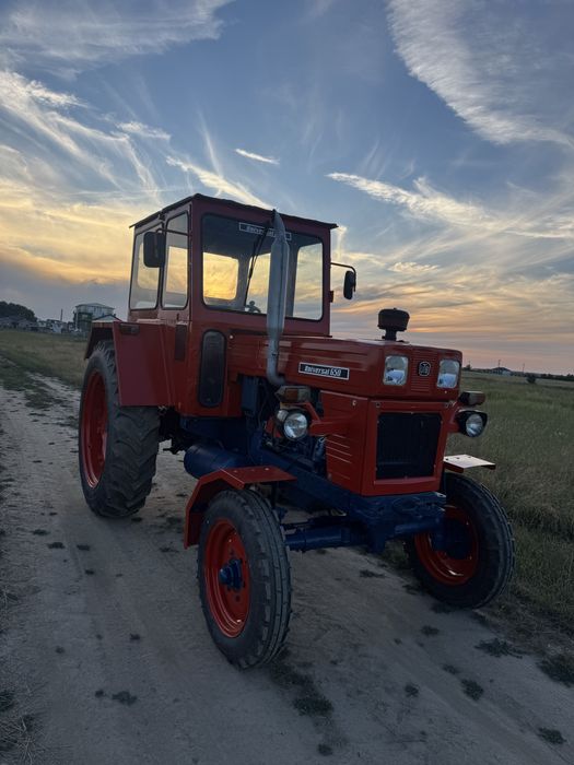 Vand tractor UTB 650