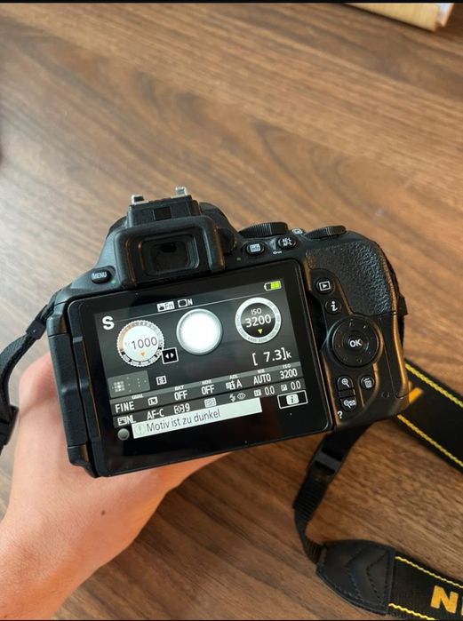 Продавам Nikon d5600