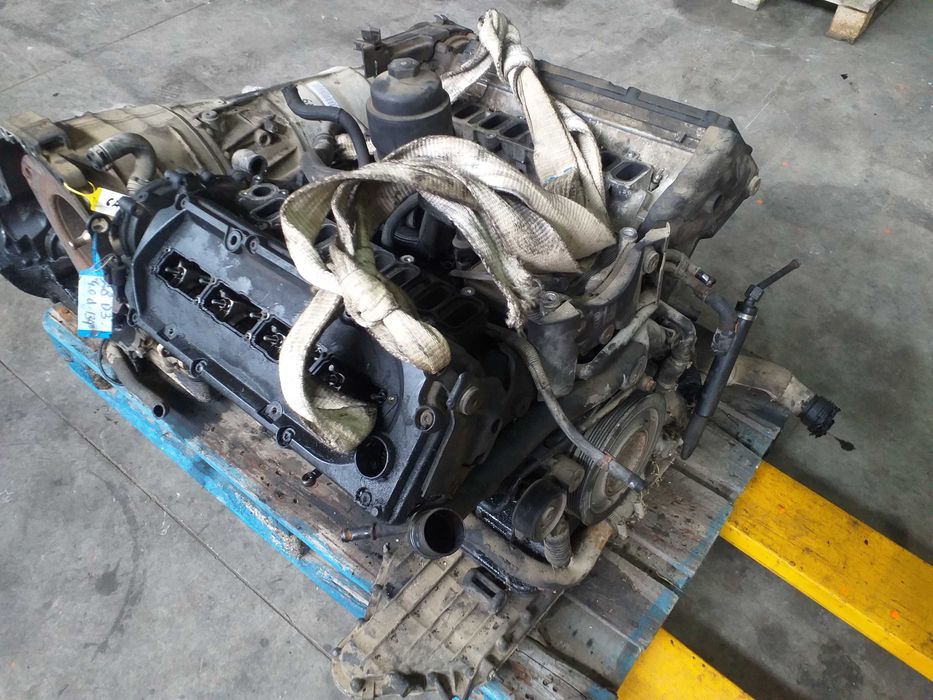 Motor fara anexe Audi A8 D3 4.0TDI ASE Focsani • OLX.ro