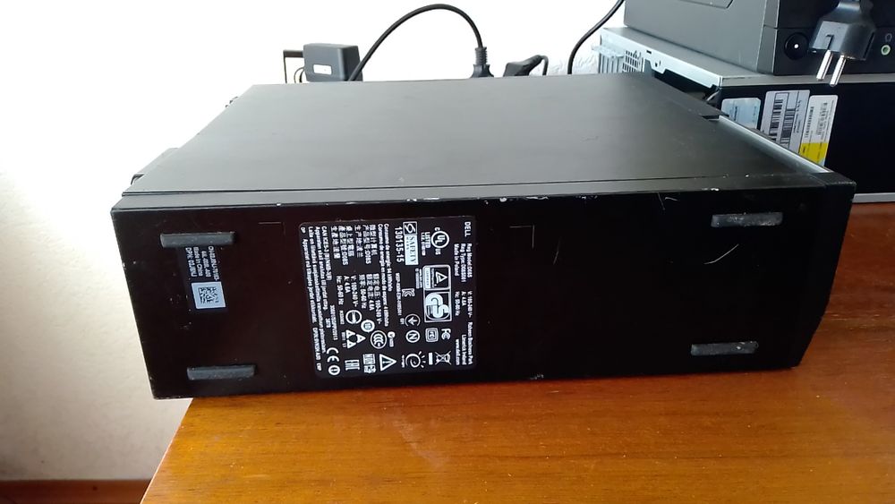 DELL 3020 sff i3 4170 8gb ram ssd 64gb + монитор и кабели