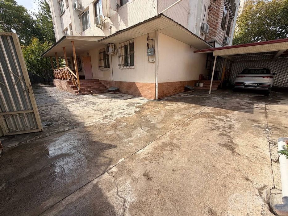 Продается 4 комнатная квартира ремонт Мукими Яккасарайский район