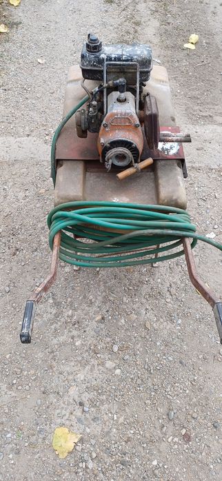 Pompa atomizator stropit