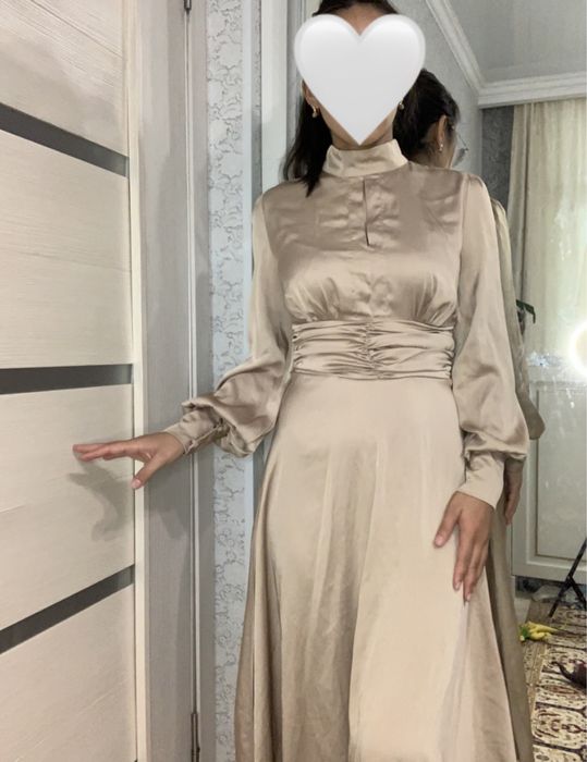 Платье вечернее.