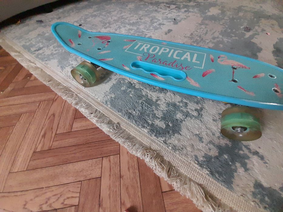 Пениборд новый срочно продам