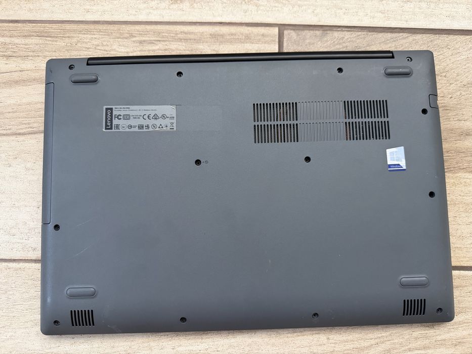 Lenovo IdeaPad 320 15.6” / Pentium N4200 / 8GB RAM / 1TB HDD