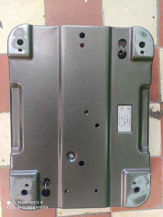 продам советские напольные весы