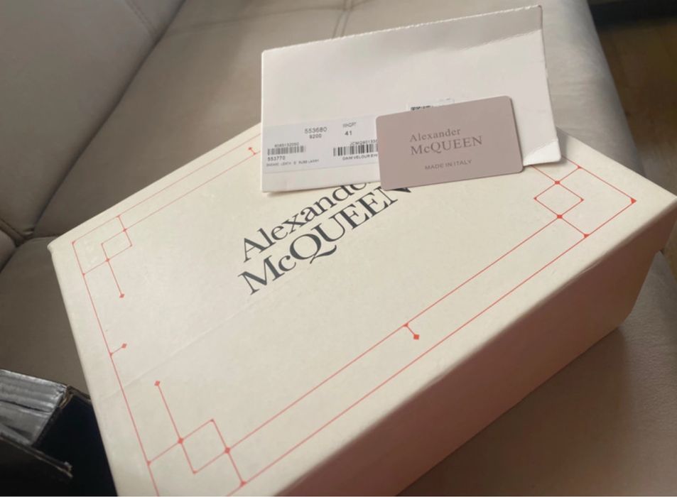Alexander mcqueen 42