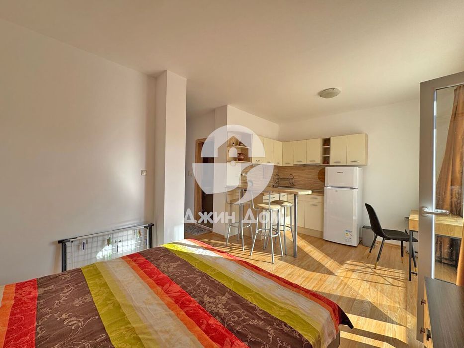 Продава се Двустаен апартамент в к.к. Слънчев бряг - 49 кв.м за 858 €/кв.м - Снимка #3