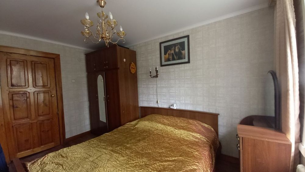 Спальний гарнитур