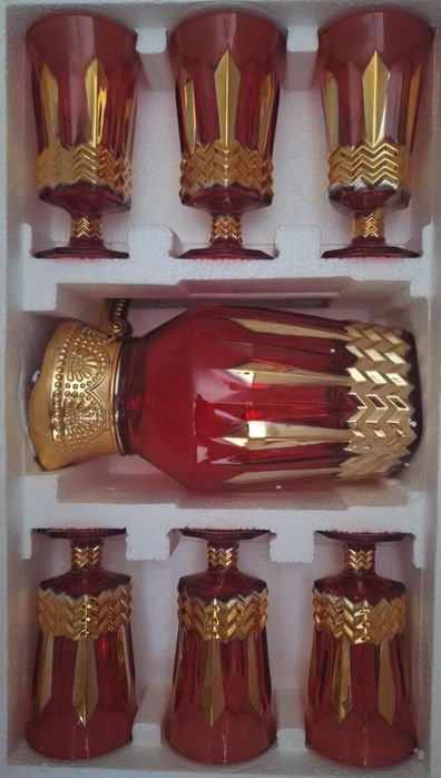 Продам Кувшин со стаканами