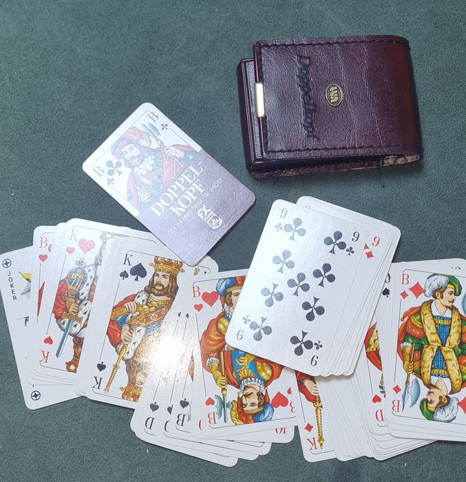 Cărți de joc Doppelkopf originale + cutie piele, set complet