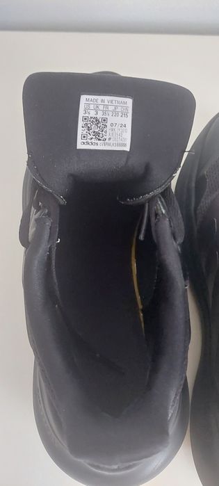 Adidasi adidas mărimea 35 1/3