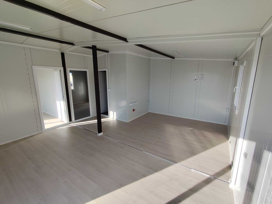 Жилищен контейнер 600/800 см. с двускатен покрив