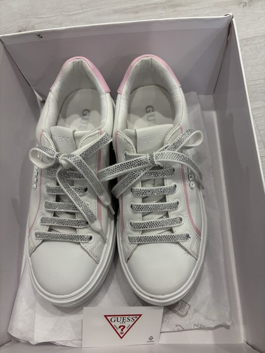 Guess маратонки,номер 37.Перфектни