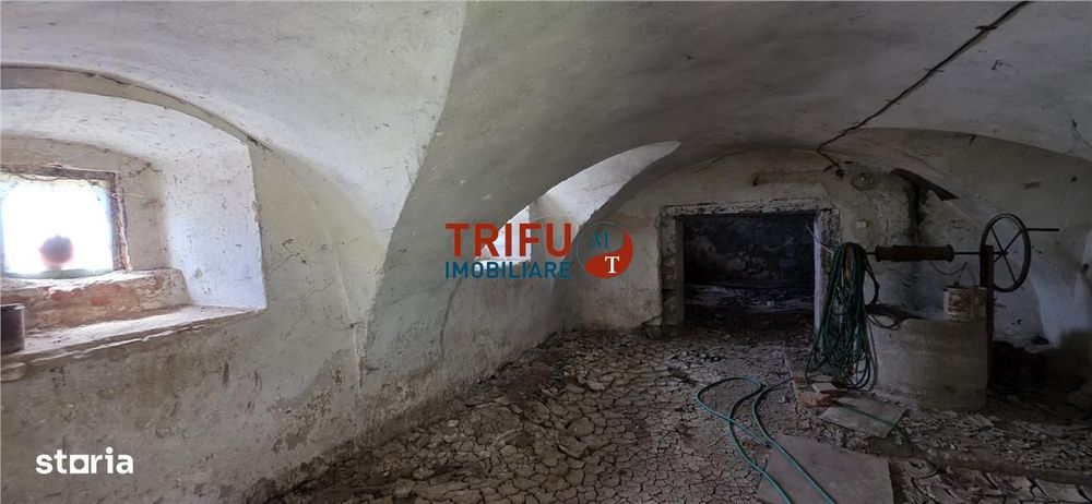 Casă autentică cu farmec transilvănean – o proprietate rară în Cricău