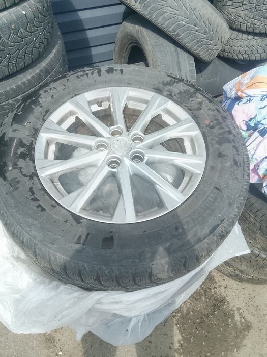 Продам шины 225/65/17 235/55/18