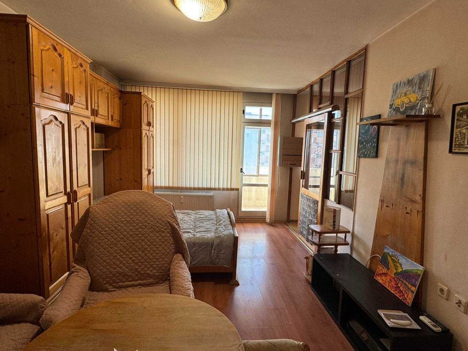 Продава се Двустаен апартамент в София, Белите брези - 51 кв.м за 2009 €/кв.м - Снимка #2