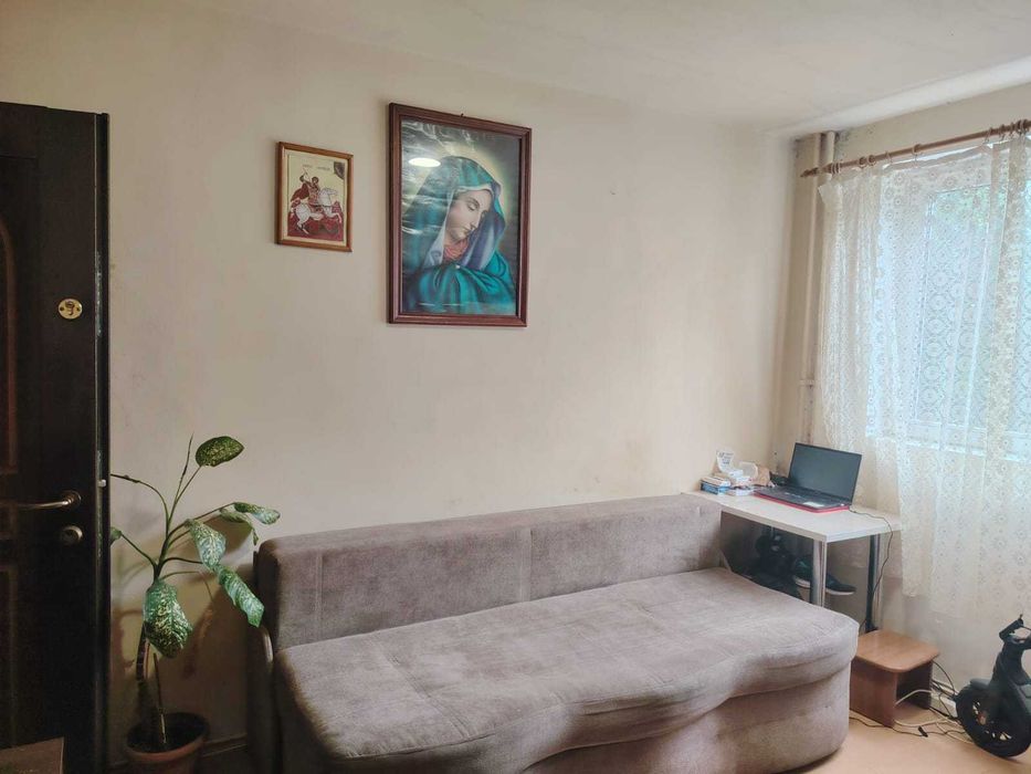 Apartament vanzare 10,87 mp- Manastur ,Taberei