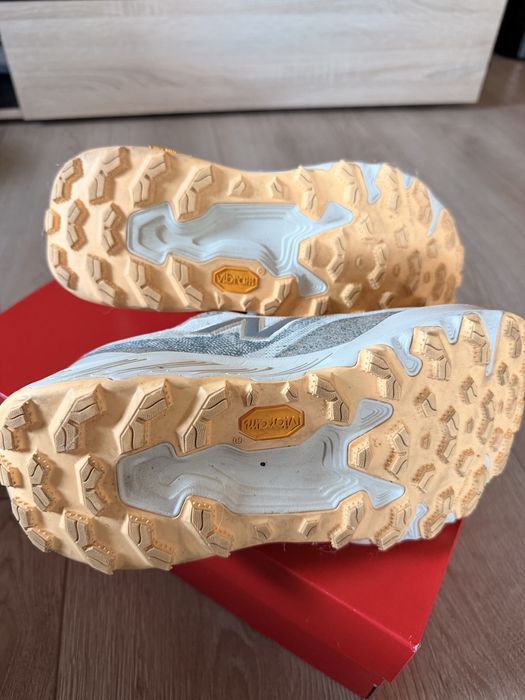 Маратонки  NEW BALANCE Fresh Foam X Hierro v9