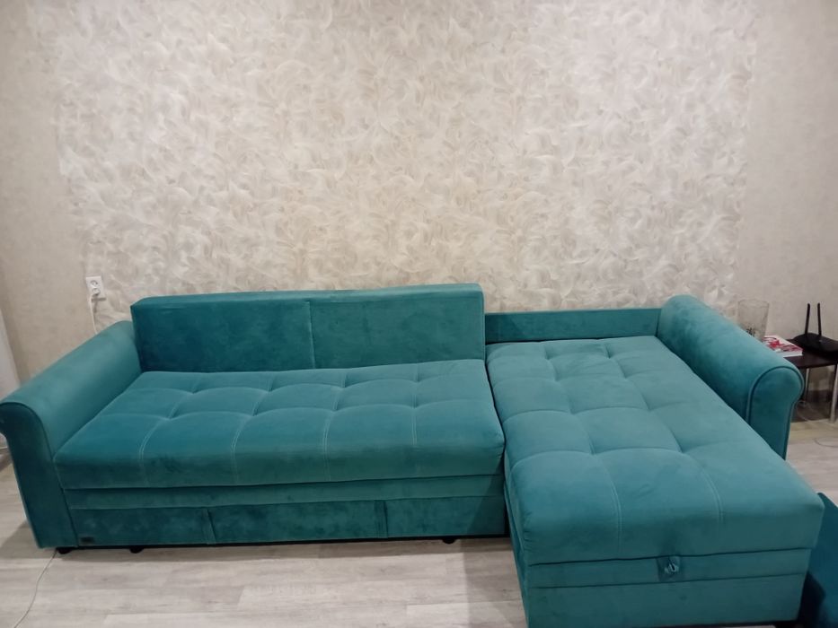 Диван в хорошем состоянии