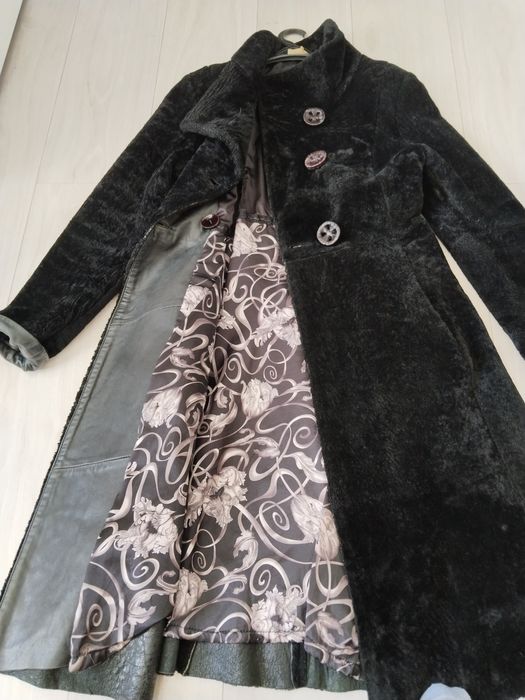 Шуба мутон, стойкий воротник