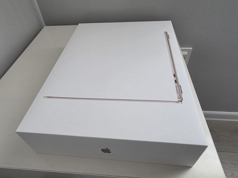 MacBook Air M4 256 Gb starlight