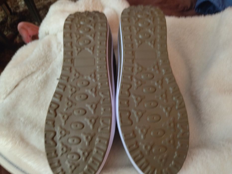 Обувки - тип маратонки