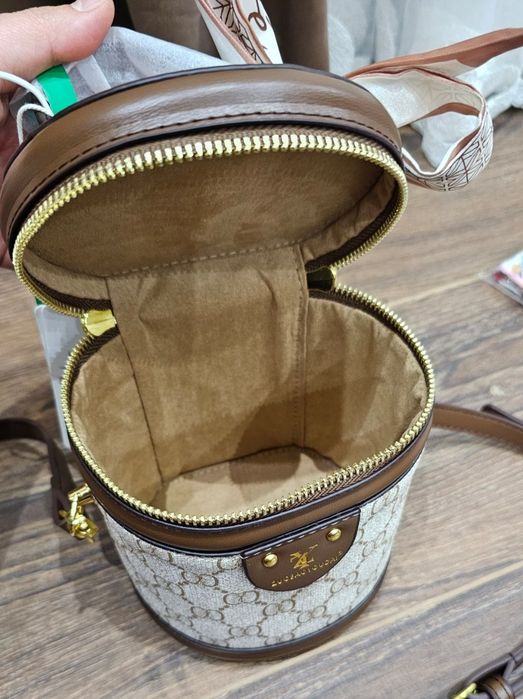 Женская шикарная  сумочка