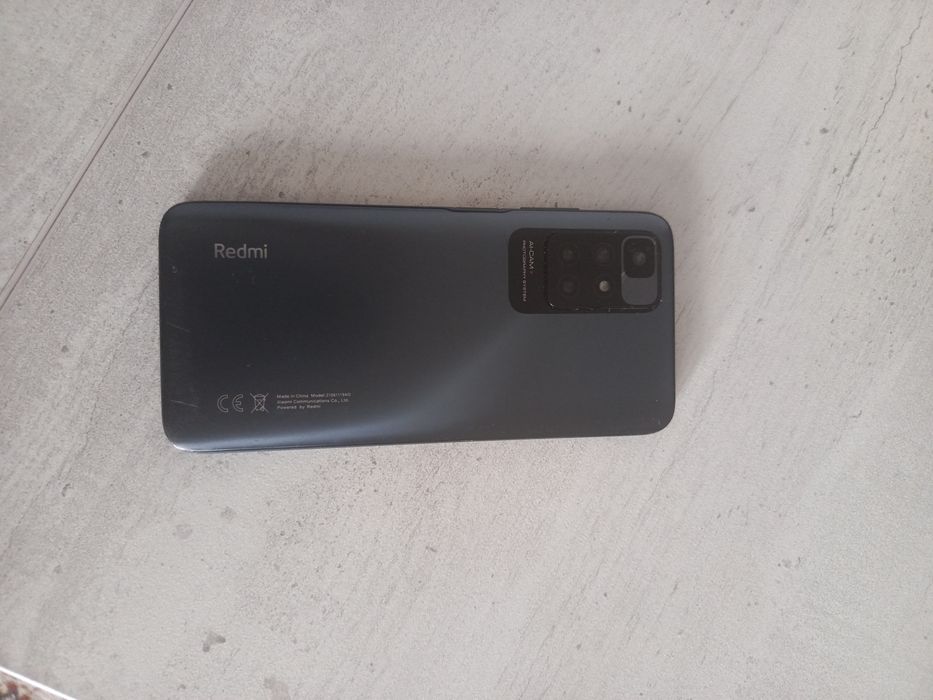 Телефон Xiaomi Redmi 10