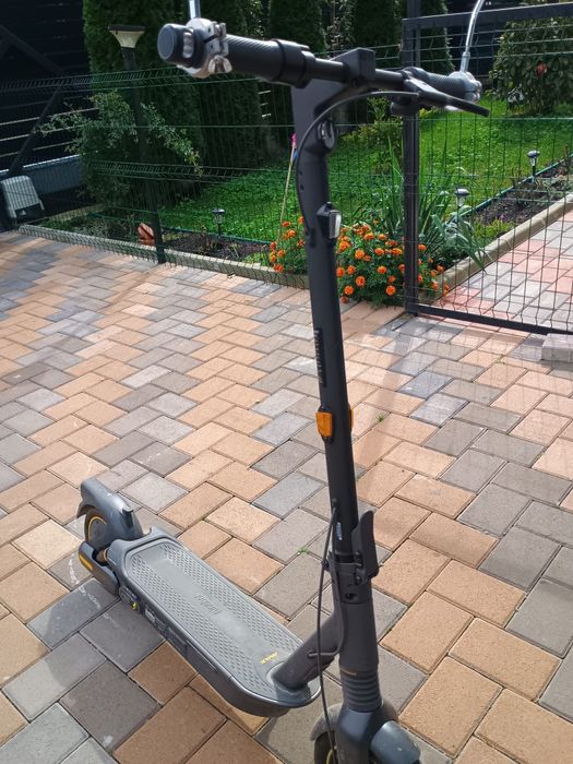 Trotinetă aproape nouă