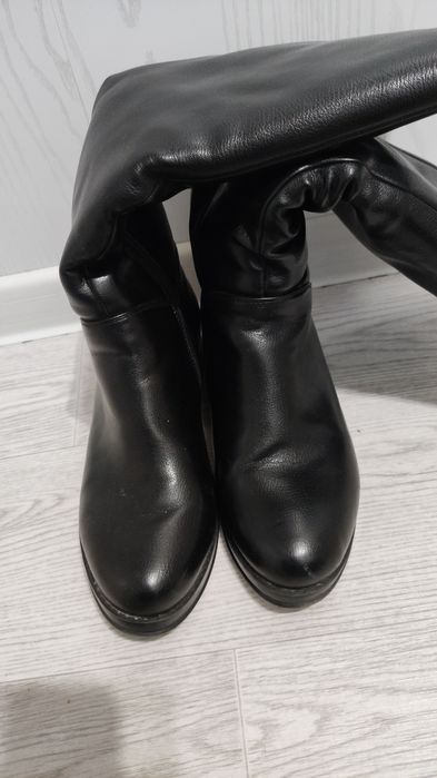 Зимние сапоги женские  б/у