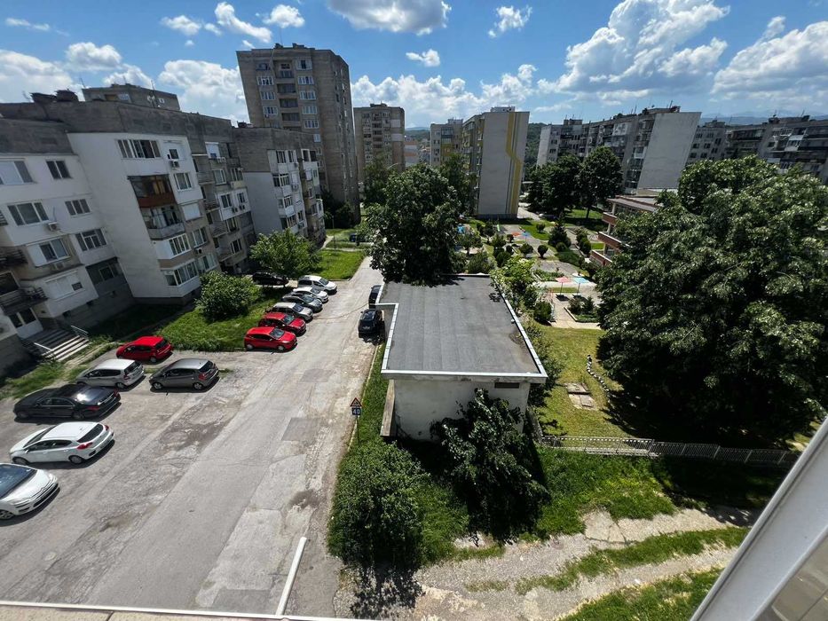 Двустаен апартамент в кв. "Голо бърдо" - гр. Габрово