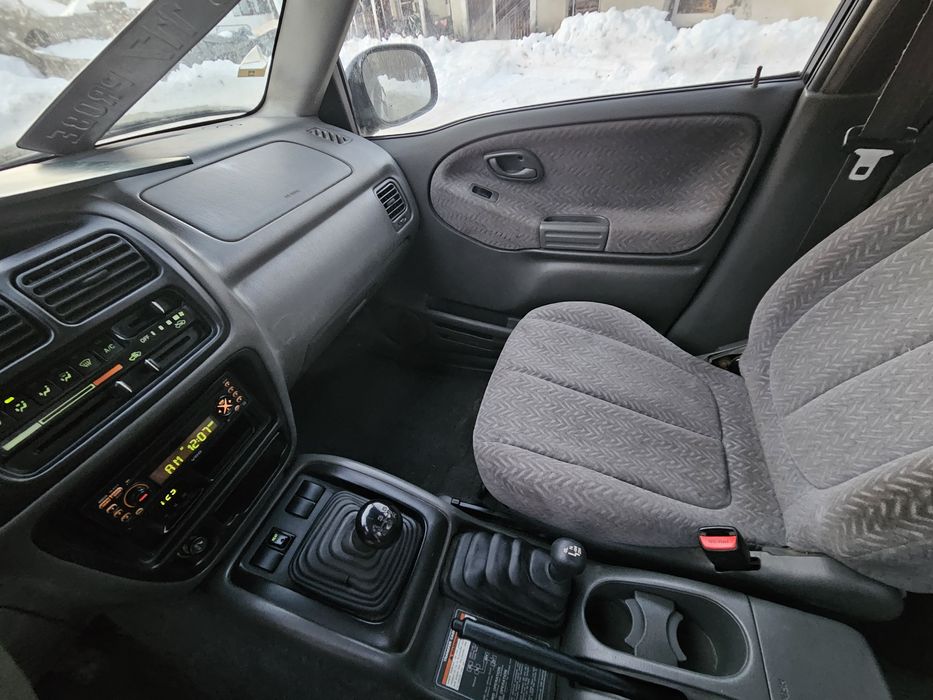 Suzuki Grand Vitara/4x4 / Reductor/Climă