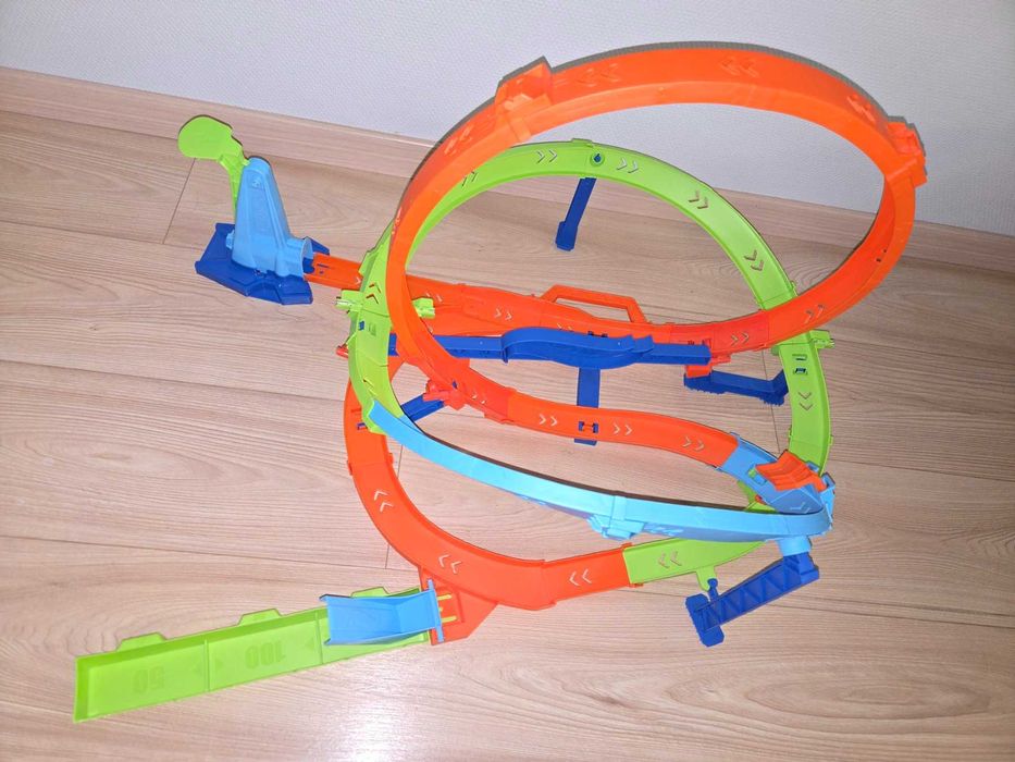 Hot Wheels / Хот Уилс Писта