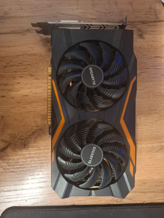 Видеокарта 1050 ti