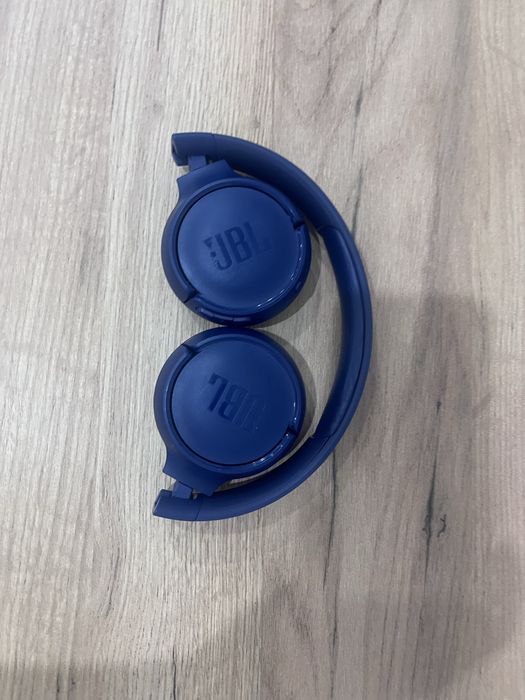 Продам наушники JBL 510bt