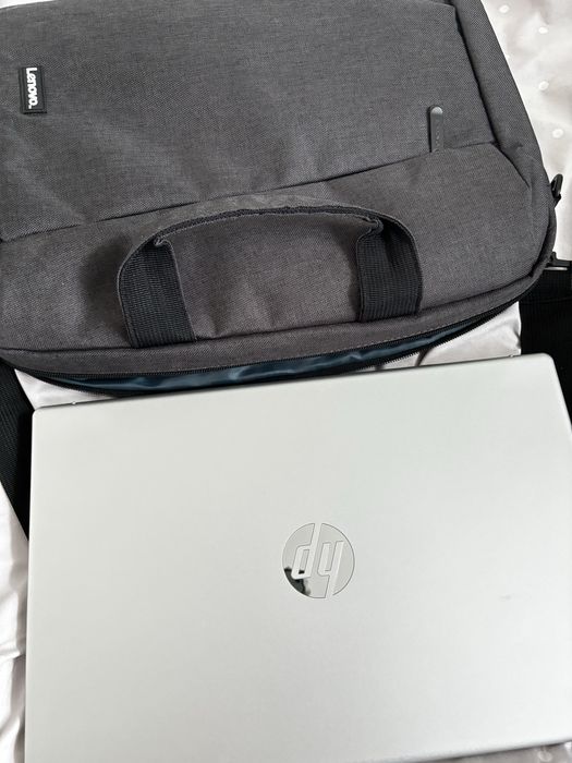 Продам ноутбук почти новый