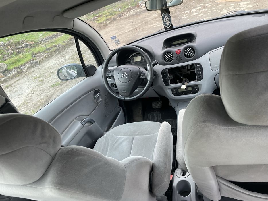 Ситроен ц3 /citroen c3  1.4d полуавтомат 2004 г НА ЧАСТИ