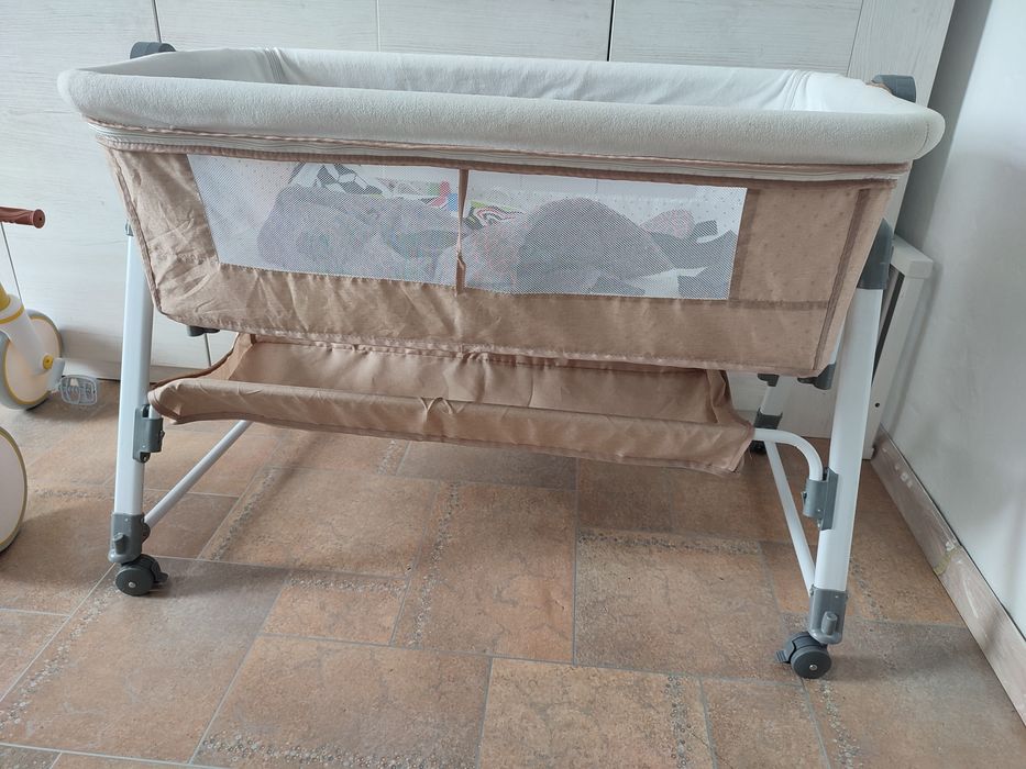 Кроватка для малыша