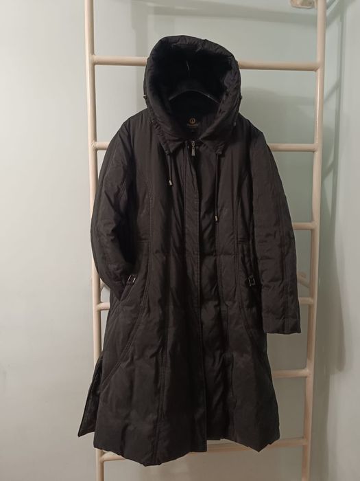 Зимние женское пальто. Италия