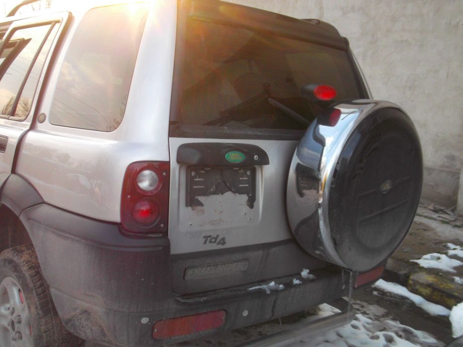 Ланд Роувър Фрилендер 2.0D 112 к.с.2001 г.Само на части