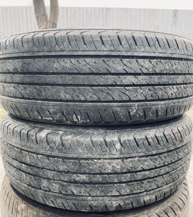 Автошины 2 штуки хорошие