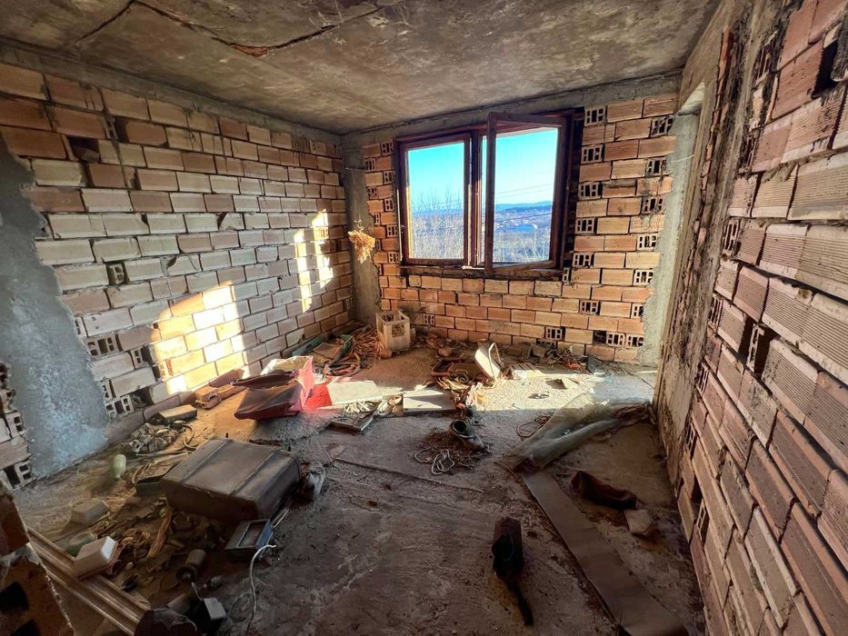 Продава се Къща в с. Здравец, Област Търговище - 200 кв.м за 166 €/кв.м - Снимка #5